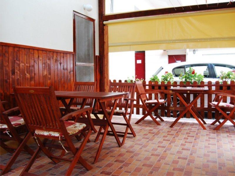 Voyager Bed & Breakfast Novi Sad Exterior foto